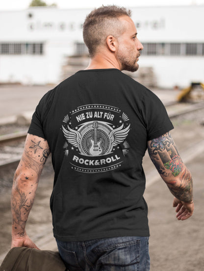 NIE ZU ALT_Backprint_Basic Shirt Unisex