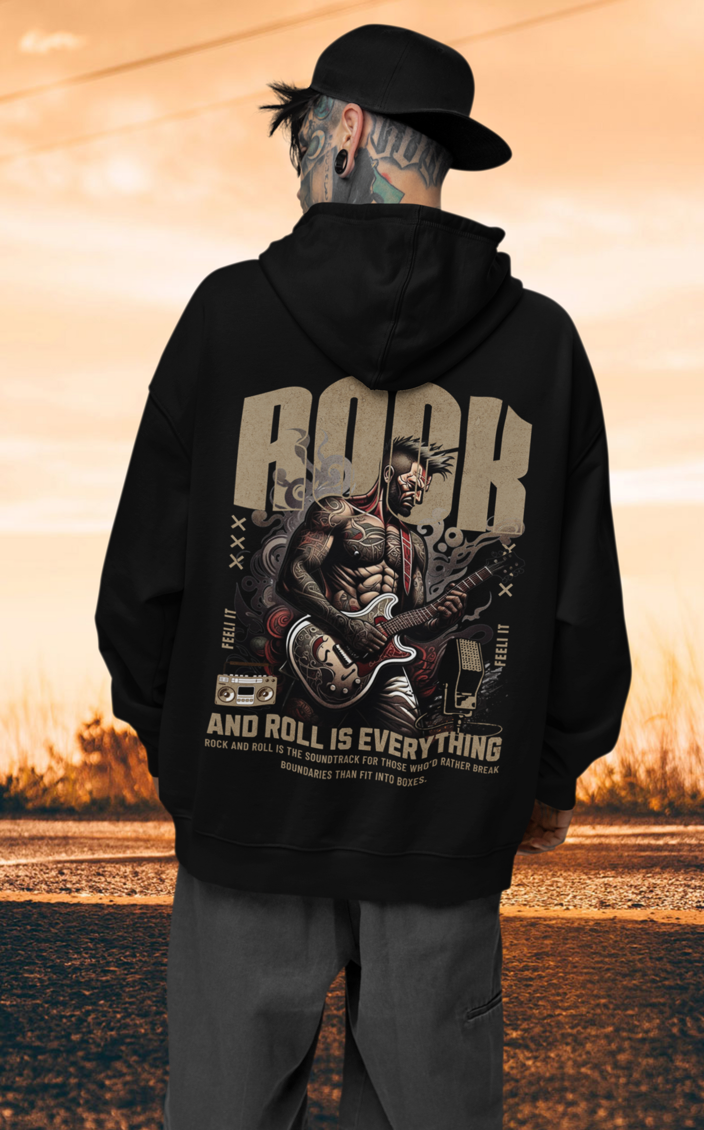 Rock and Roll is everything Backprint Classic Hoodie - Mit Taschendruck