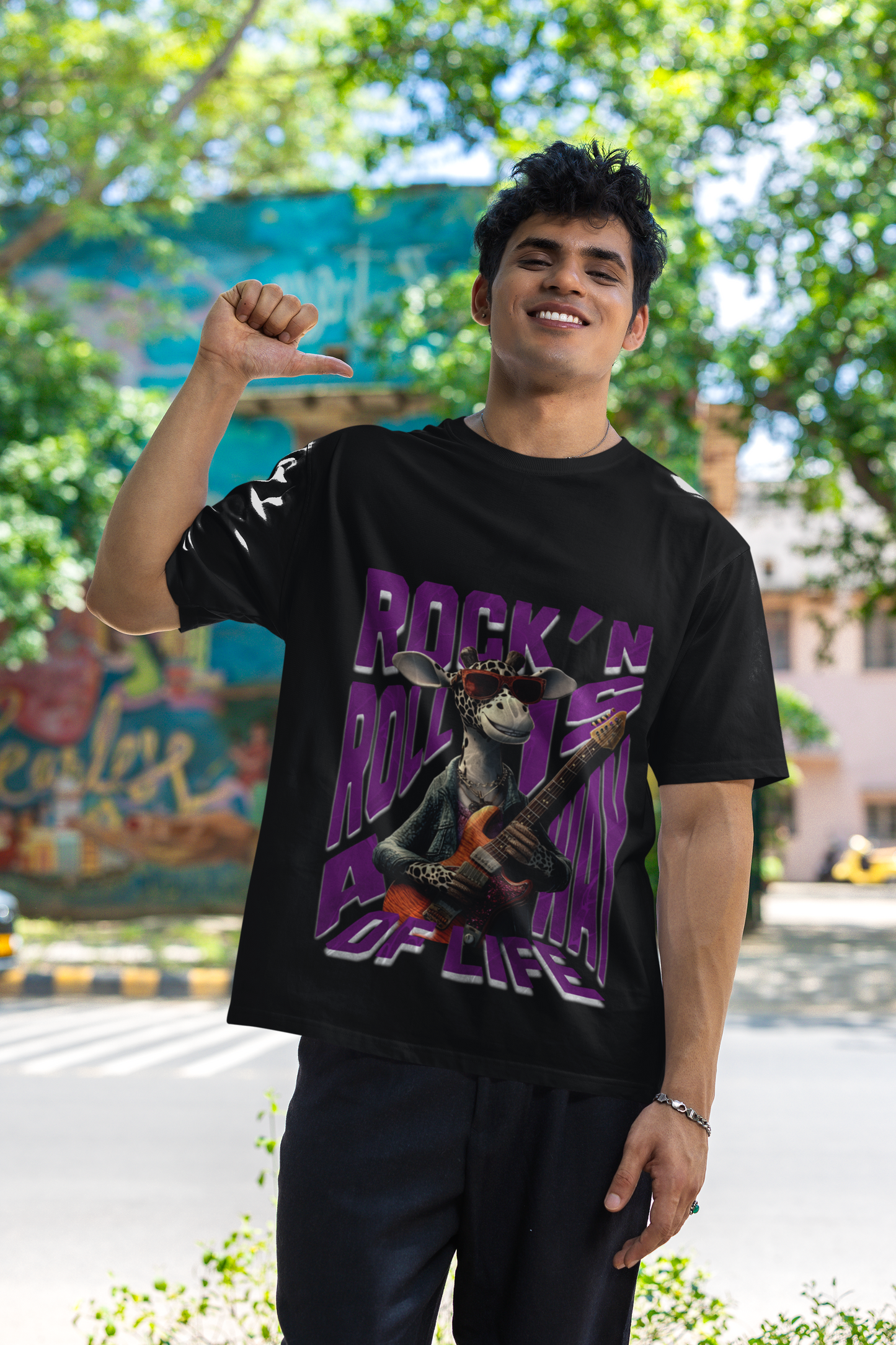 Rock&Roll is a way of life Basic Shirt Unisex