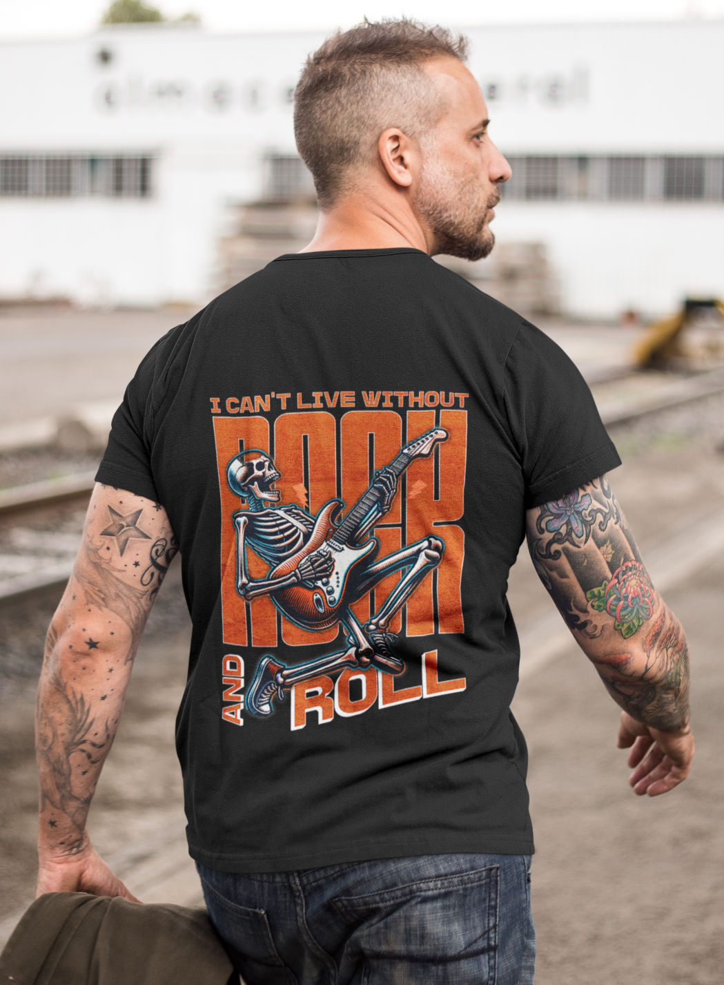 I can´t live without Rock and Roll_Backprint_Basic Shirt Unisex
